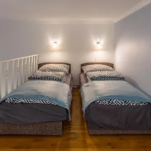  Appartamento Lovely 1 Bedroom Flat With Location